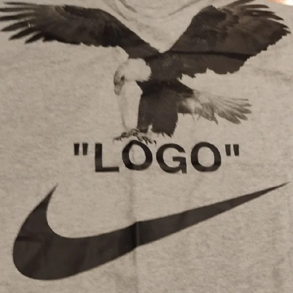 Nike Gray T-Shirt